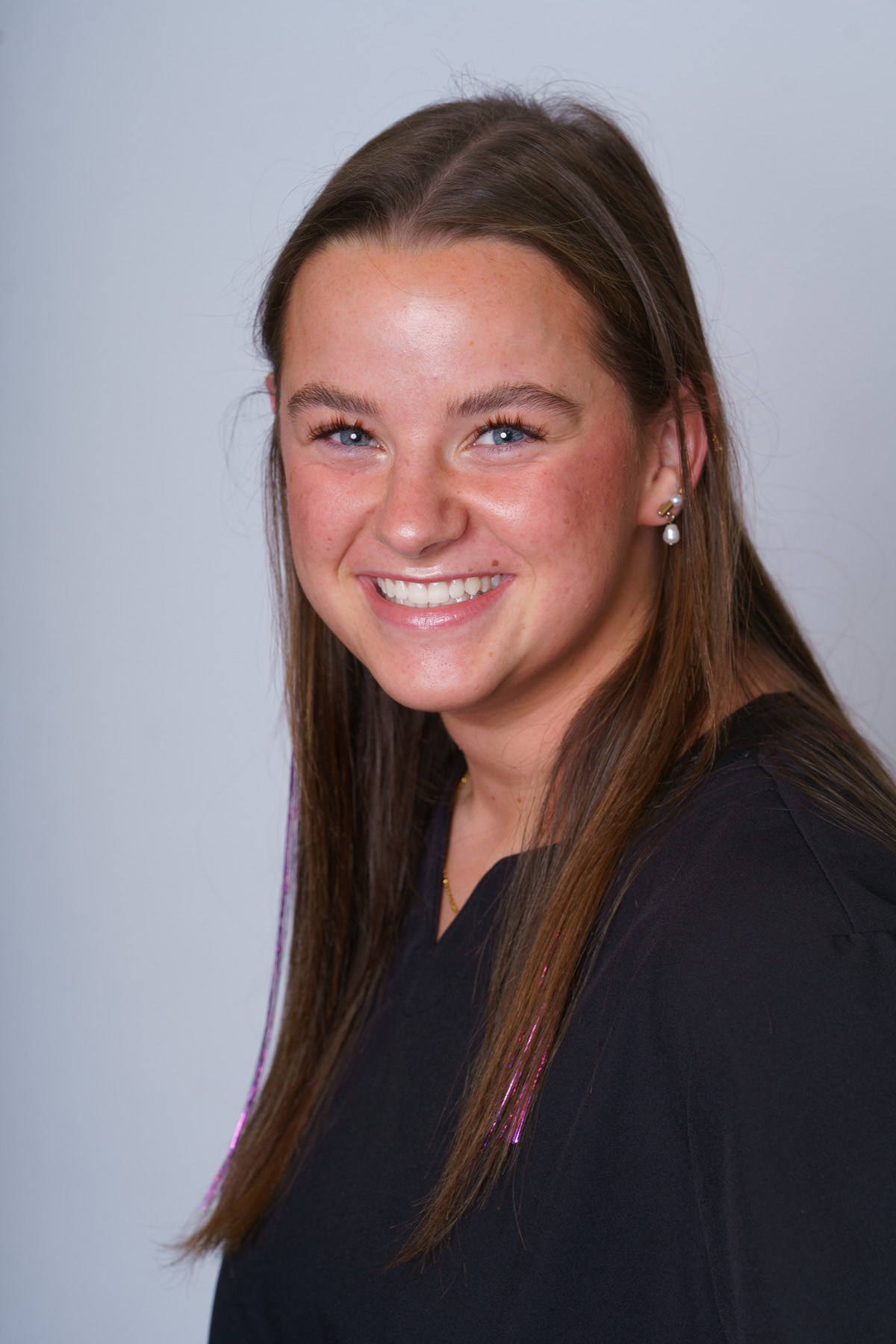 Headshot of Emma, a trusted dental assistant in Greenwood, IN